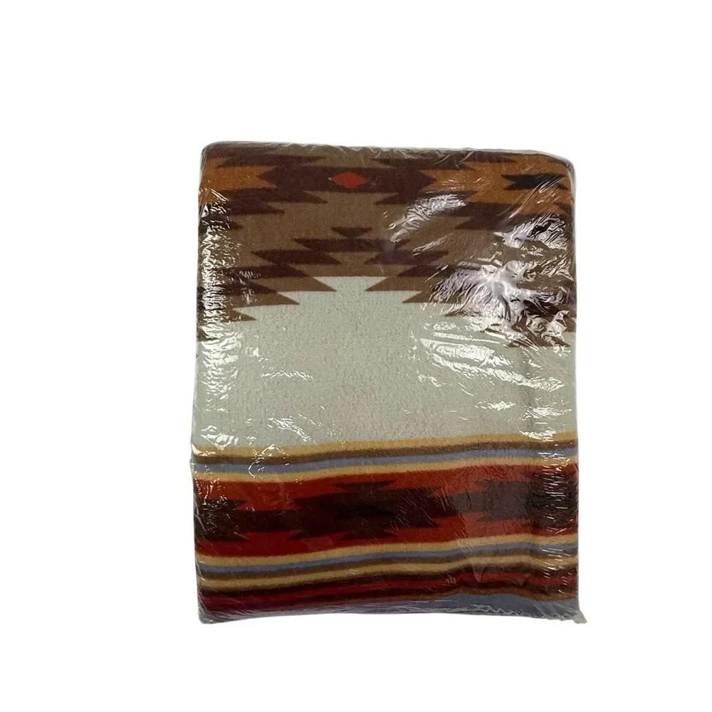 NEW Wild Horses Southwest Aztec Twin Full 72x90 Blanket Made In USA Coverlet